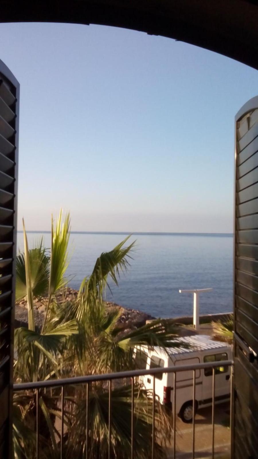 Casa De Sueno En La Playa Villa Adra Dış mekan fotoğraf