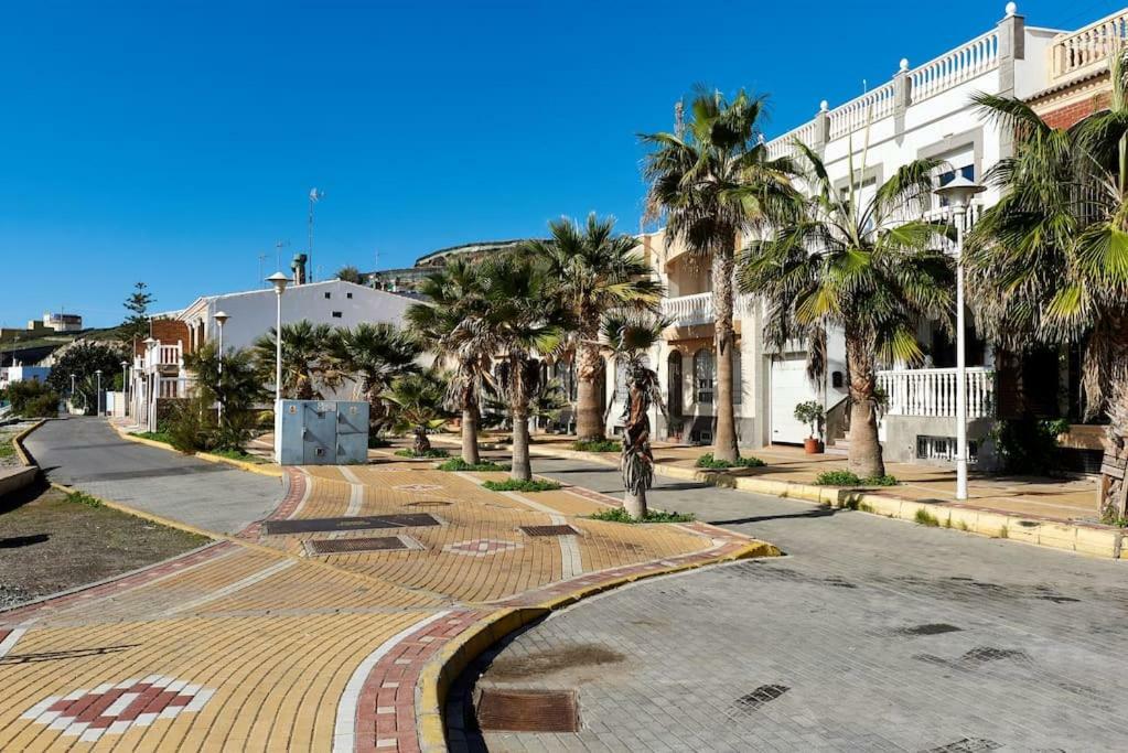 Casa De Sueno En La Playa Villa Adra Dış mekan fotoğraf